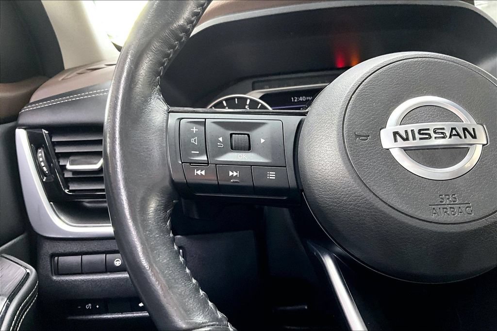 Used 2021 Nissan Rogue SV AWD/4WD image 11