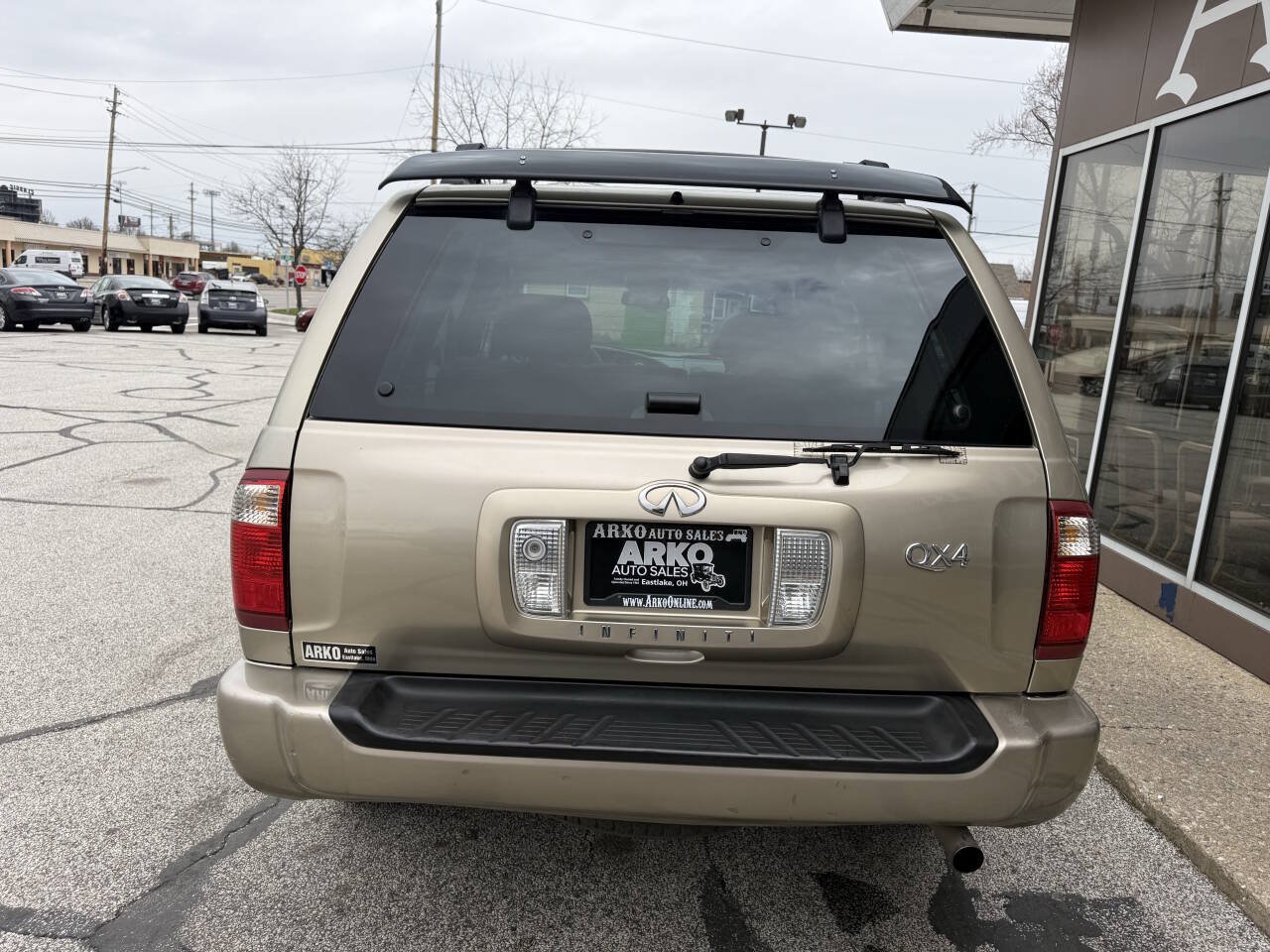 Used 2002 INFINITI QX4 4WD w/ (X03) Heated Seats Pkg image 10