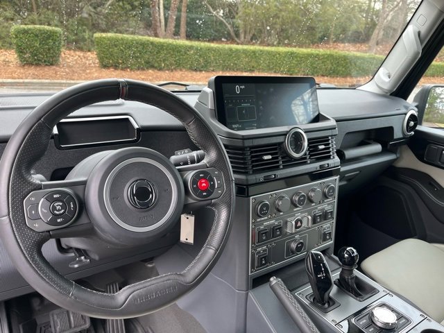 Used 2024 INEOS Grenadier Fieldmaster Edition image 5