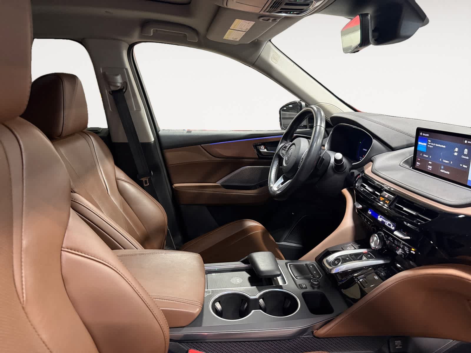 Used 2023 Acura MDX SH-AWD w/ Technology Package image 16