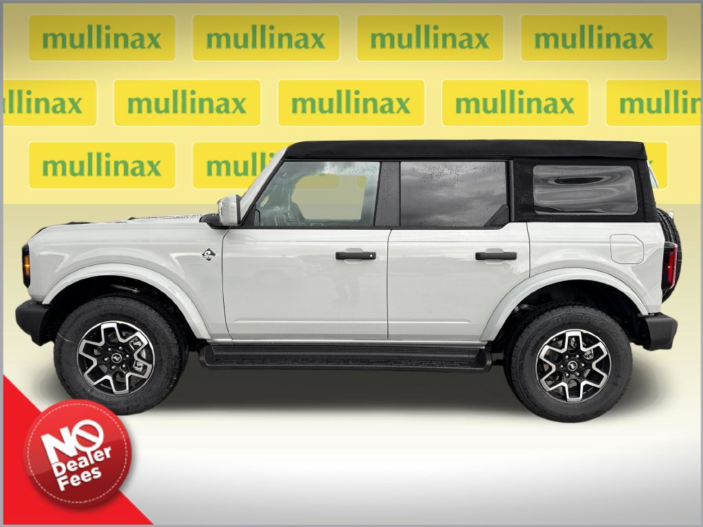 New 2026 Ford Bronco Outer Banks AWD/4WD image 2