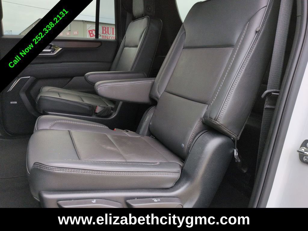 Used 2025 GMC Yukon XL Denali AWD/4WD image 16
