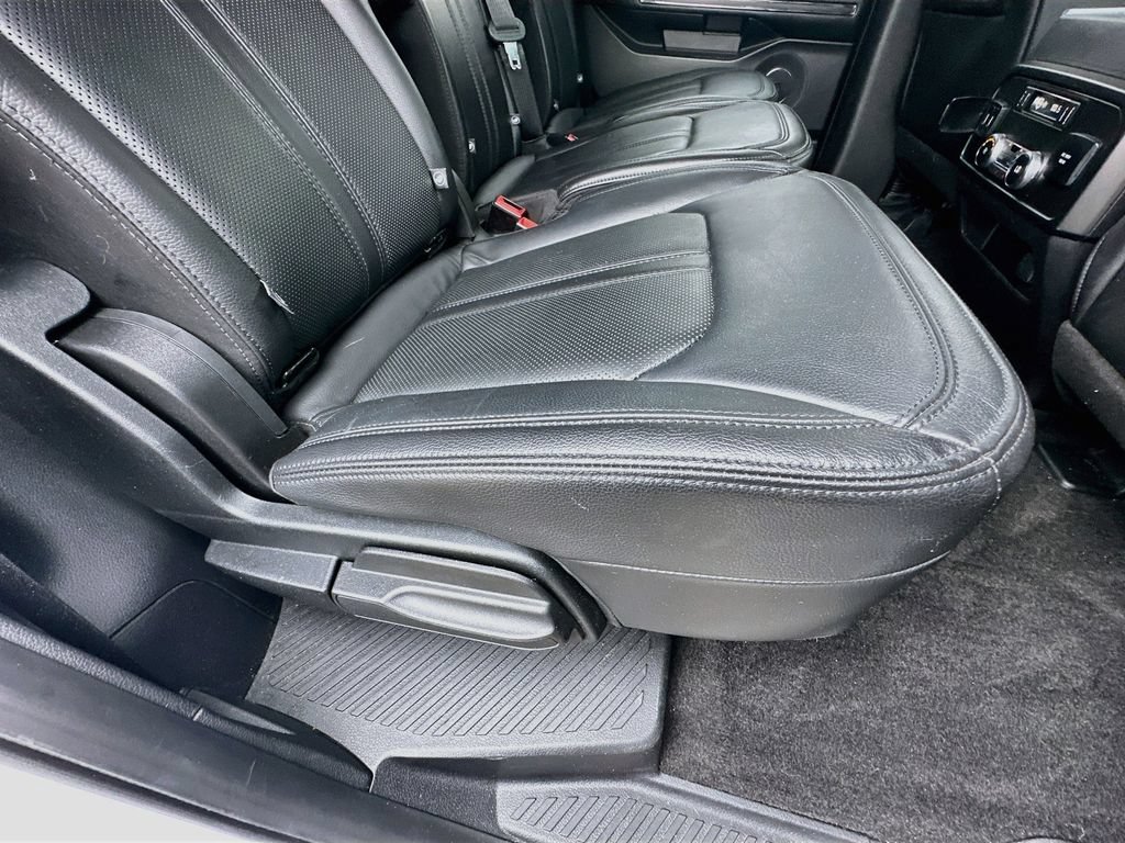 Used 2019 Ford Expedition Limited w/ Special Edition Package AWD/4WD image 38