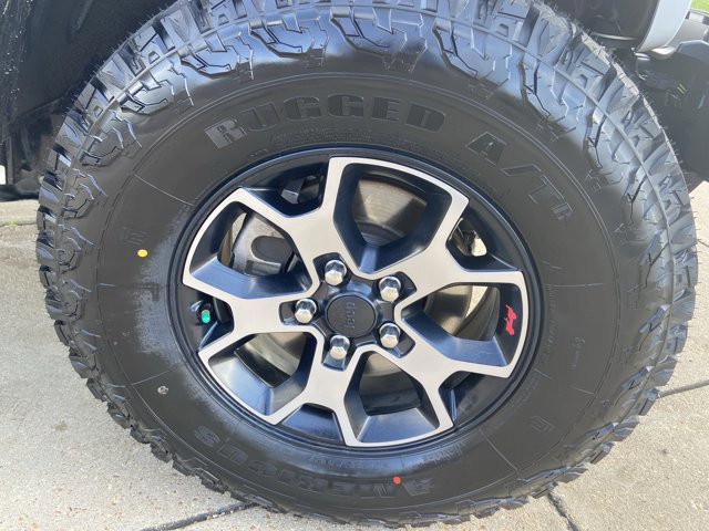 Used 2020 Jeep Wrangler Unlimited Rubicon AWD/4WD image 32
