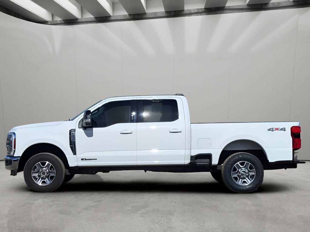 Used 2024 Ford F250 Lariat image 2