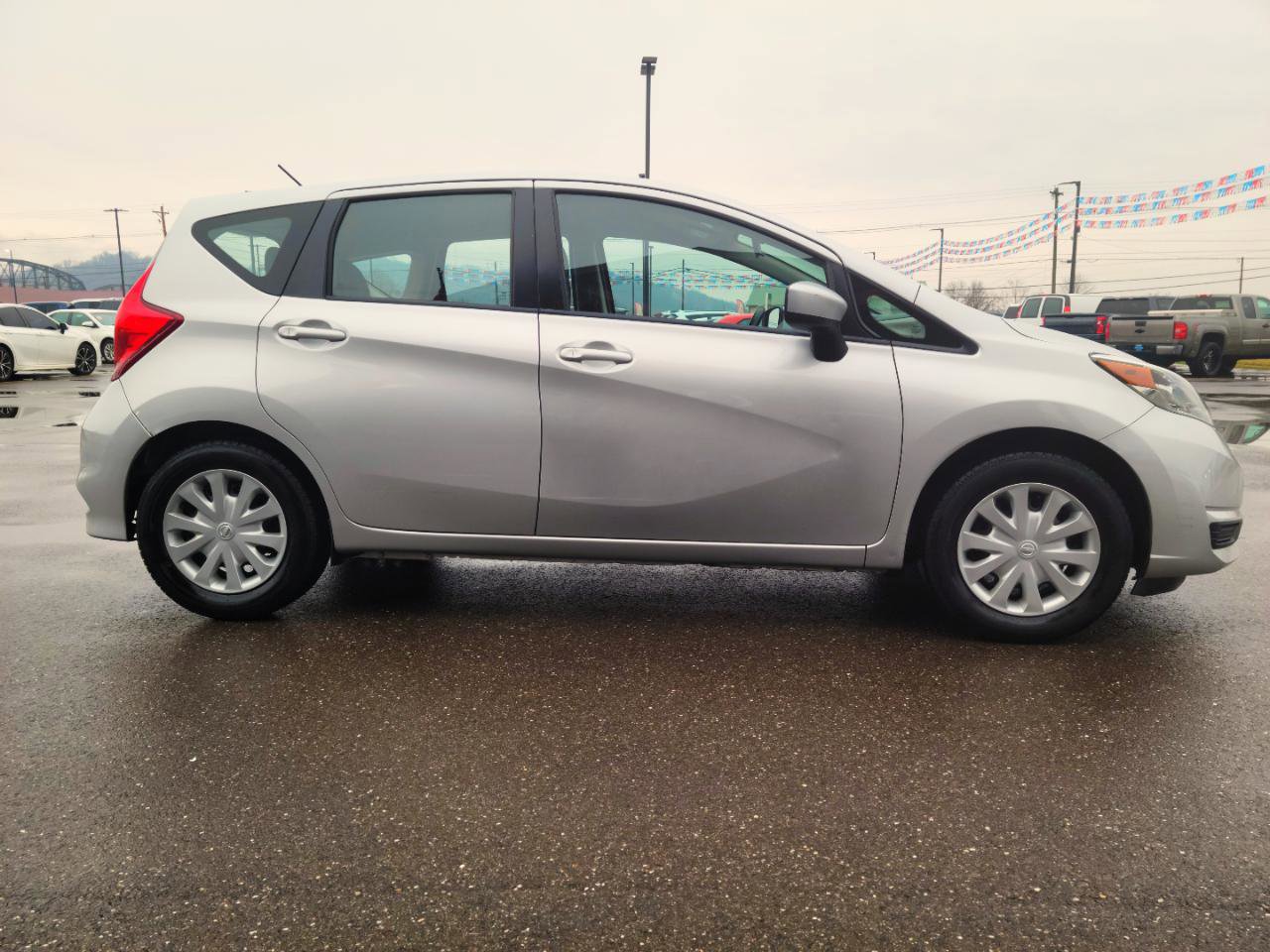 Used 2019 Nissan Versa Note SV image 17