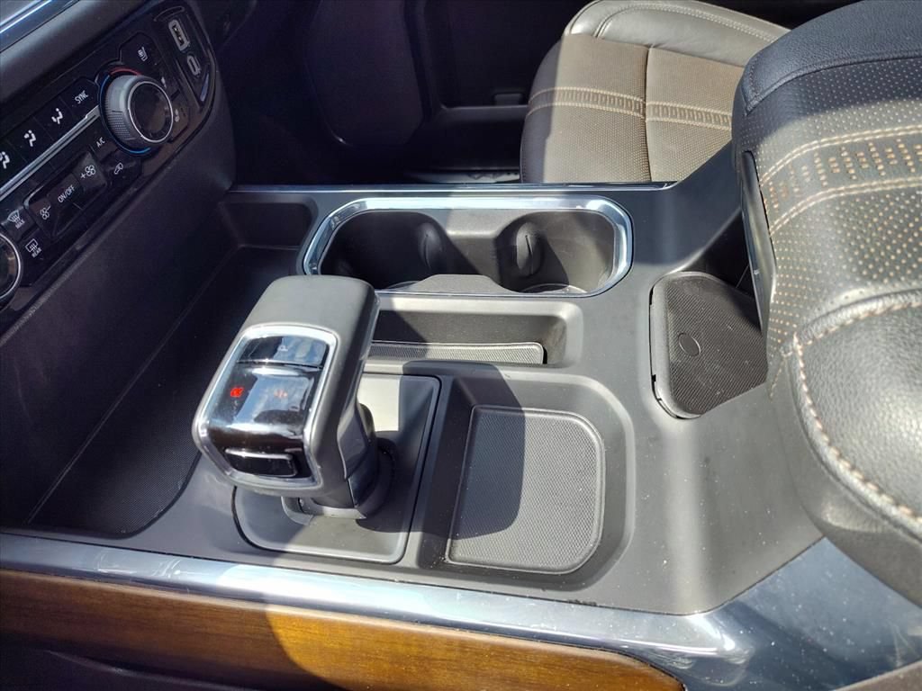 Used 2024 Chevrolet Silverado 1500 High Country w/ High Country Premium Package AWD/4WD image 24