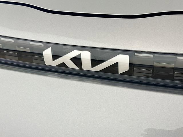 Used 2025 Kia Soul LX w/ LX Technology Package image 24