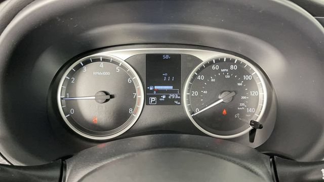 New 2025 Nissan Kicks Play S FWD image 27