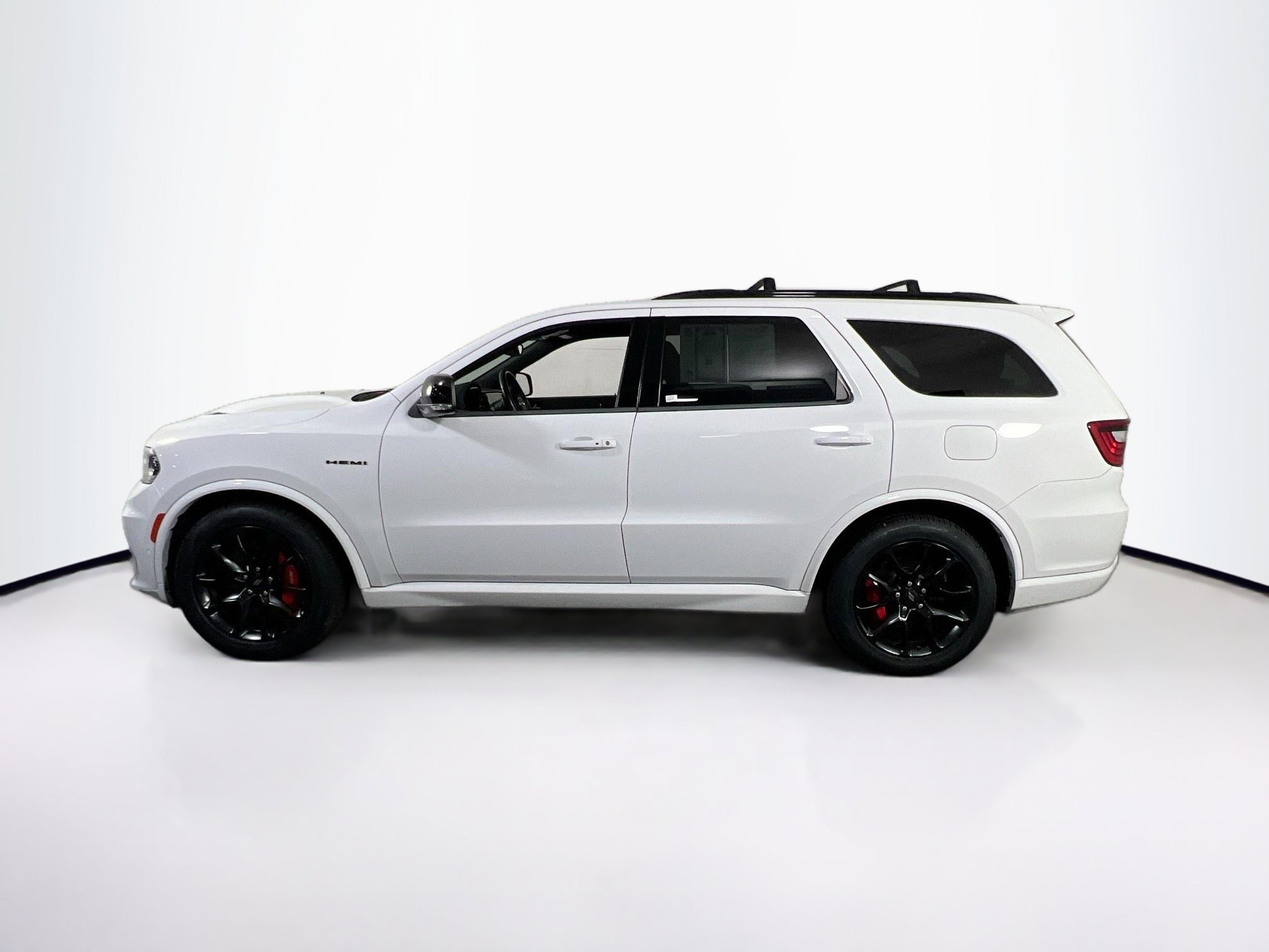 Used 2023 Dodge Durango R/T w/ Tow 'N Go Package AWD/4WD image 8