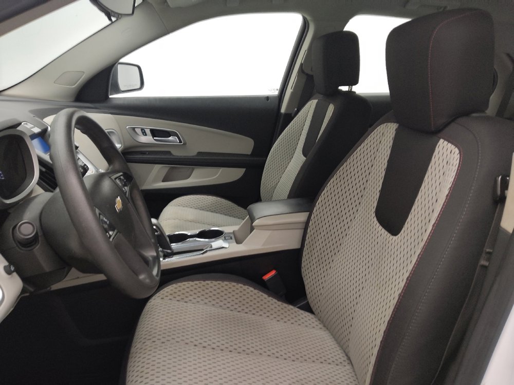 Used 2015 Chevrolet Equinox LS image 17