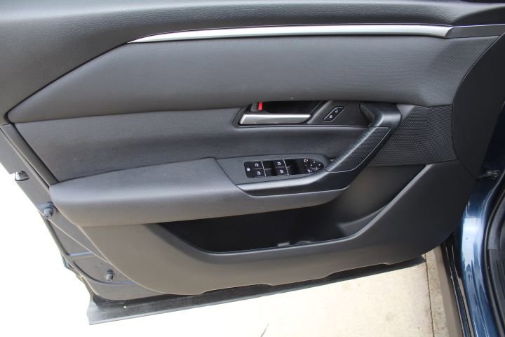 Certified 2024 MAZDA CX-50 AWD 2.5 S w/ Cargo Package image 16