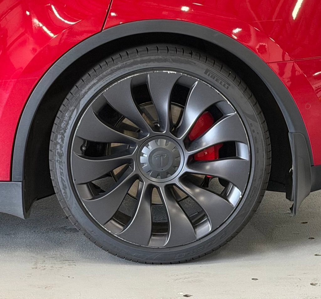 Used 2021 Tesla Model Y Performance AWD/4WD image 8