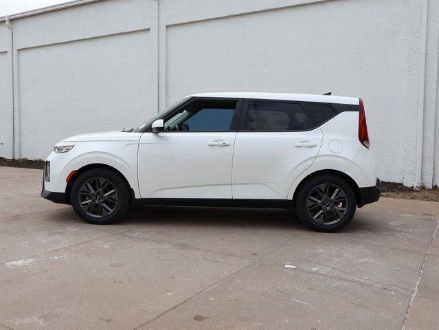 Used 2021 Kia Soul EX image 5