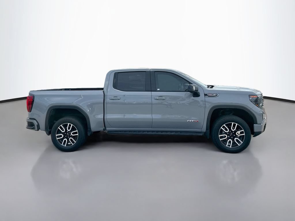 Used 2025 GMC Sierra 1500 AT4 w/ AT4 Premium Package AWD/4WD image 8