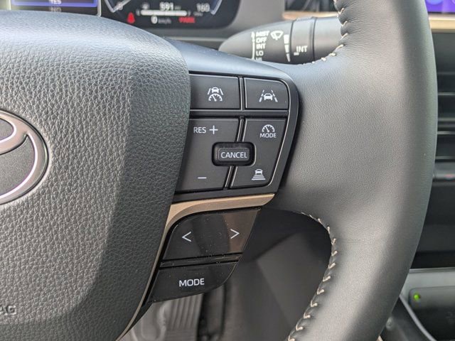 Used 2026 Toyota Crown XLE image 23