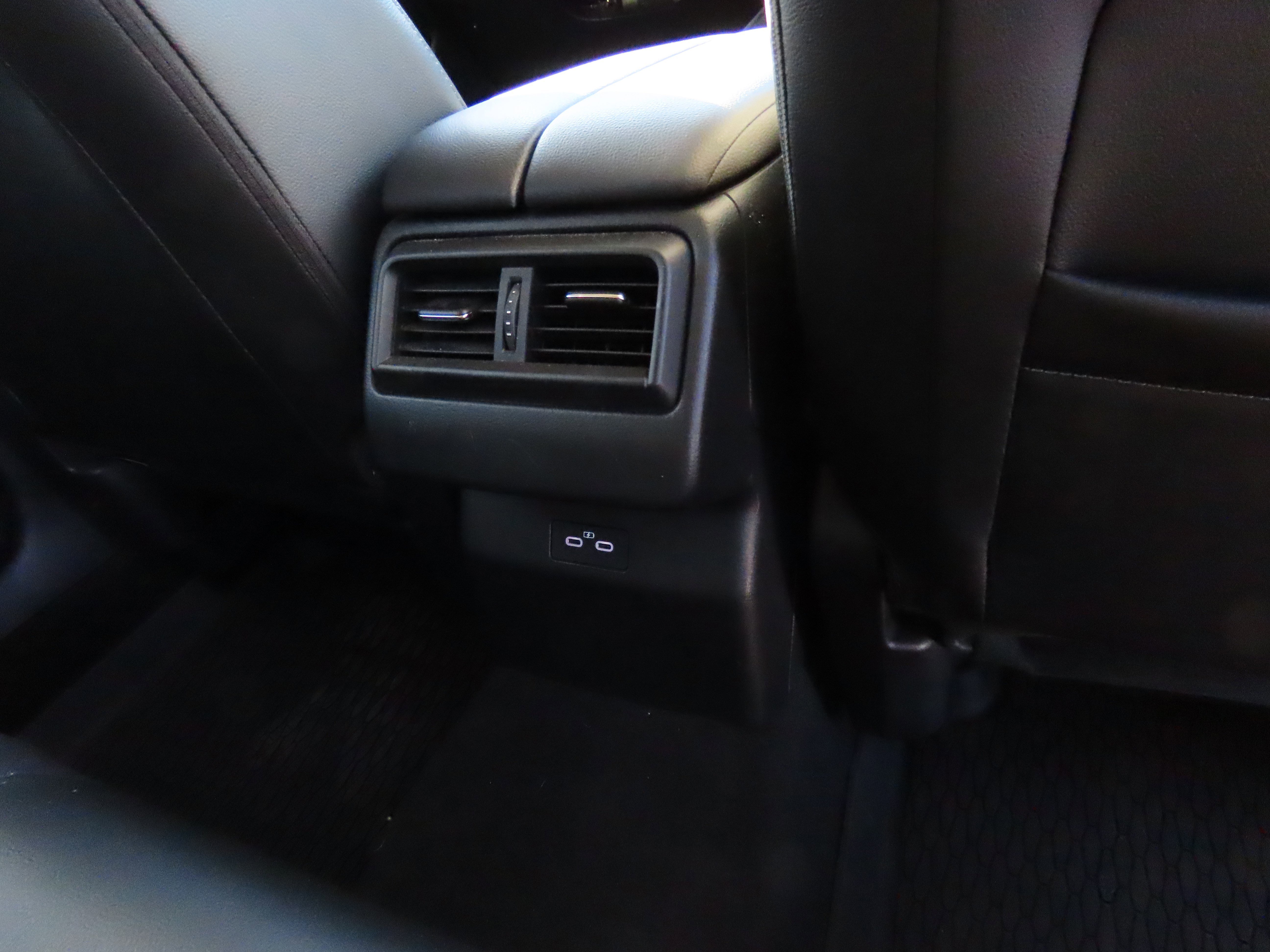 Used 2025 MAZDA CX-50 AWD 2.5 S w/ Premium Plus Pkg image 15