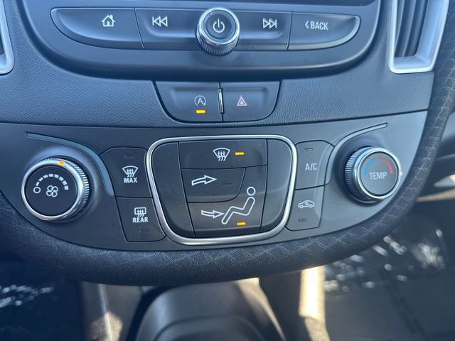 Used 2022 Chevrolet Malibu LS image 21