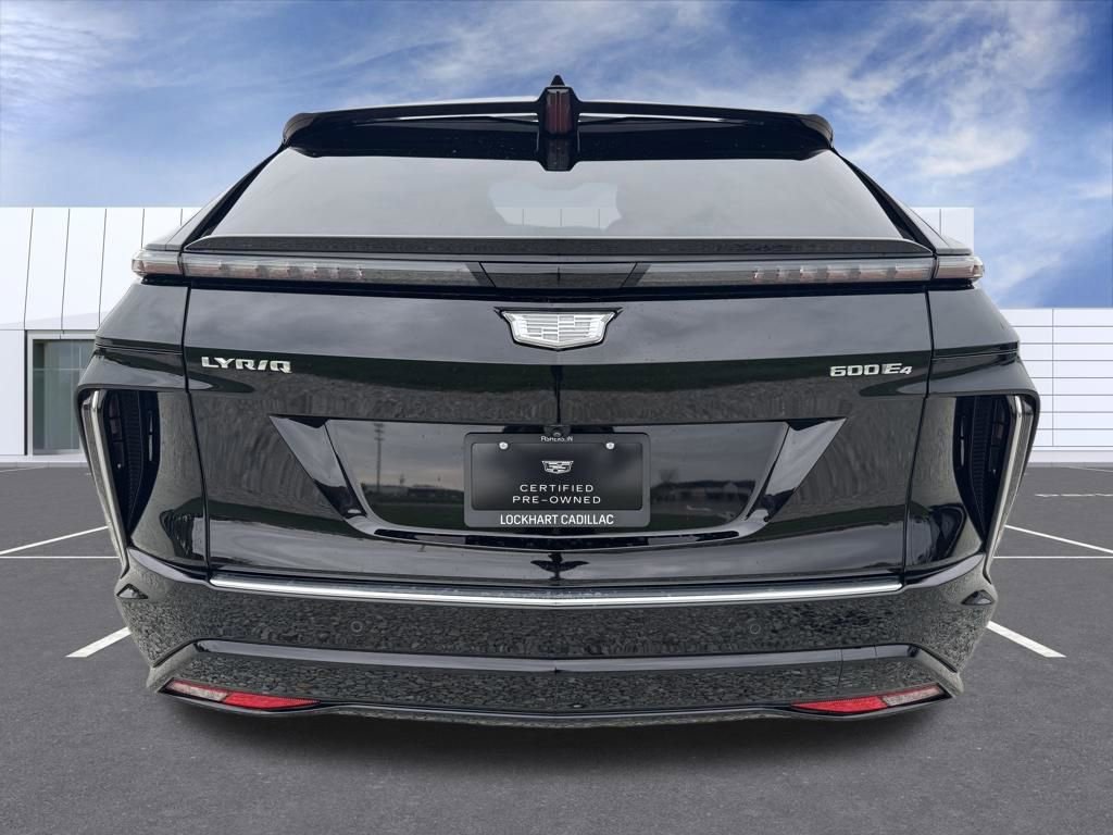 Certified 2024 Cadillac Lyriq Luxury image 11