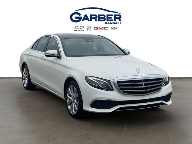 Used 2017 Mercedes-Benz E 300 4MATIC image 7