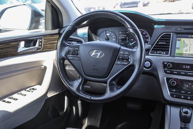 Used 2016 Hyundai Sonata Limited FWD image 17