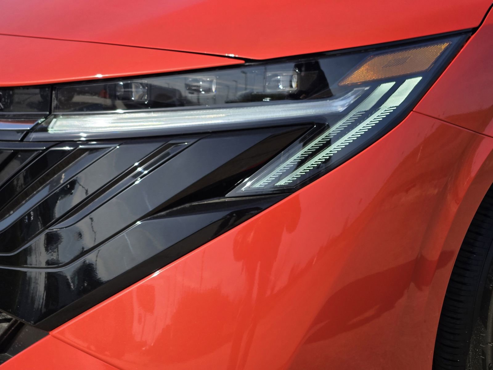 New 2026 Nissan Sentra SR FWD image 9