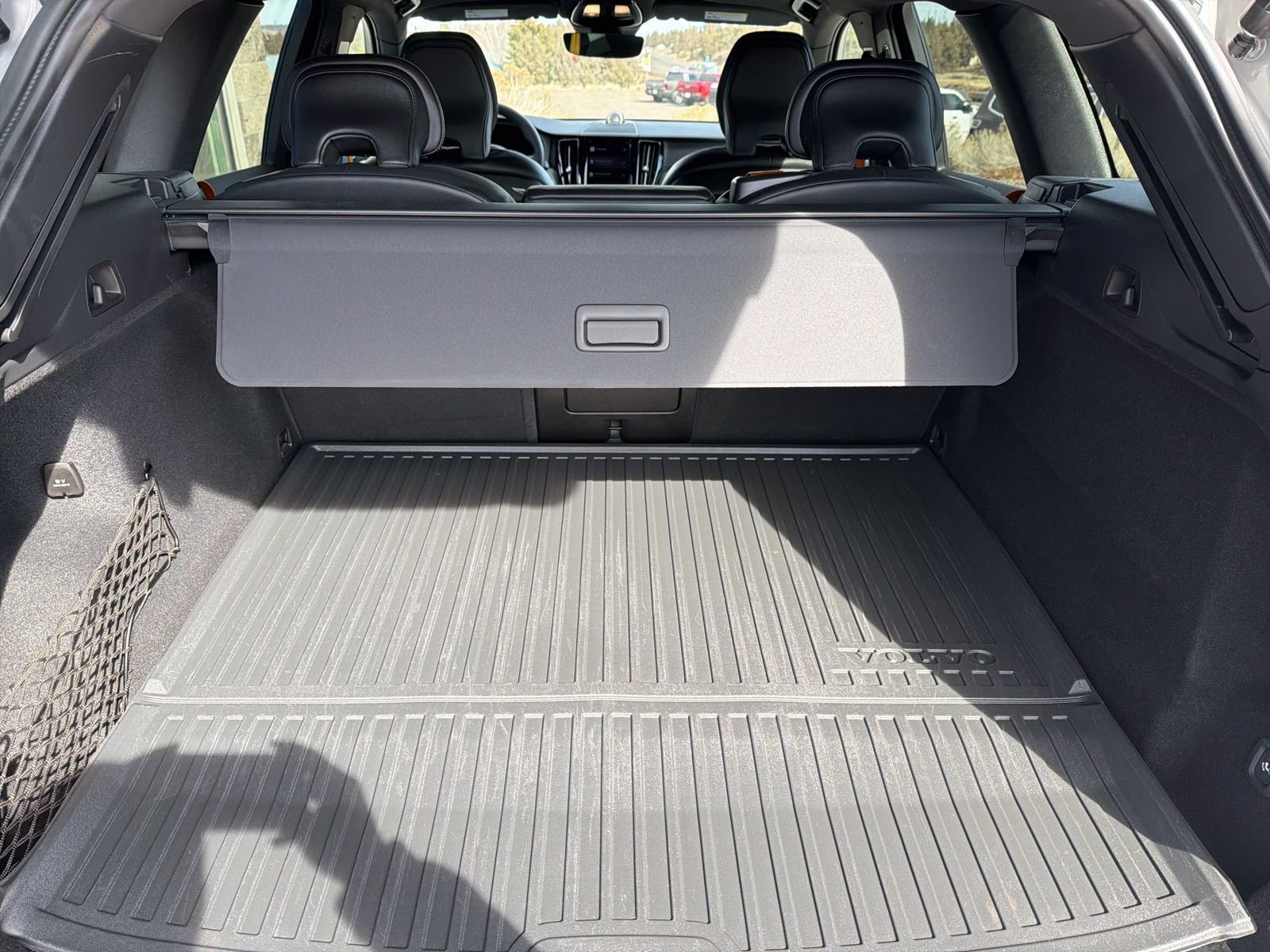 Used 2024 Volvo XC60 T8 Polestar w/ Protection Package Premier image 27