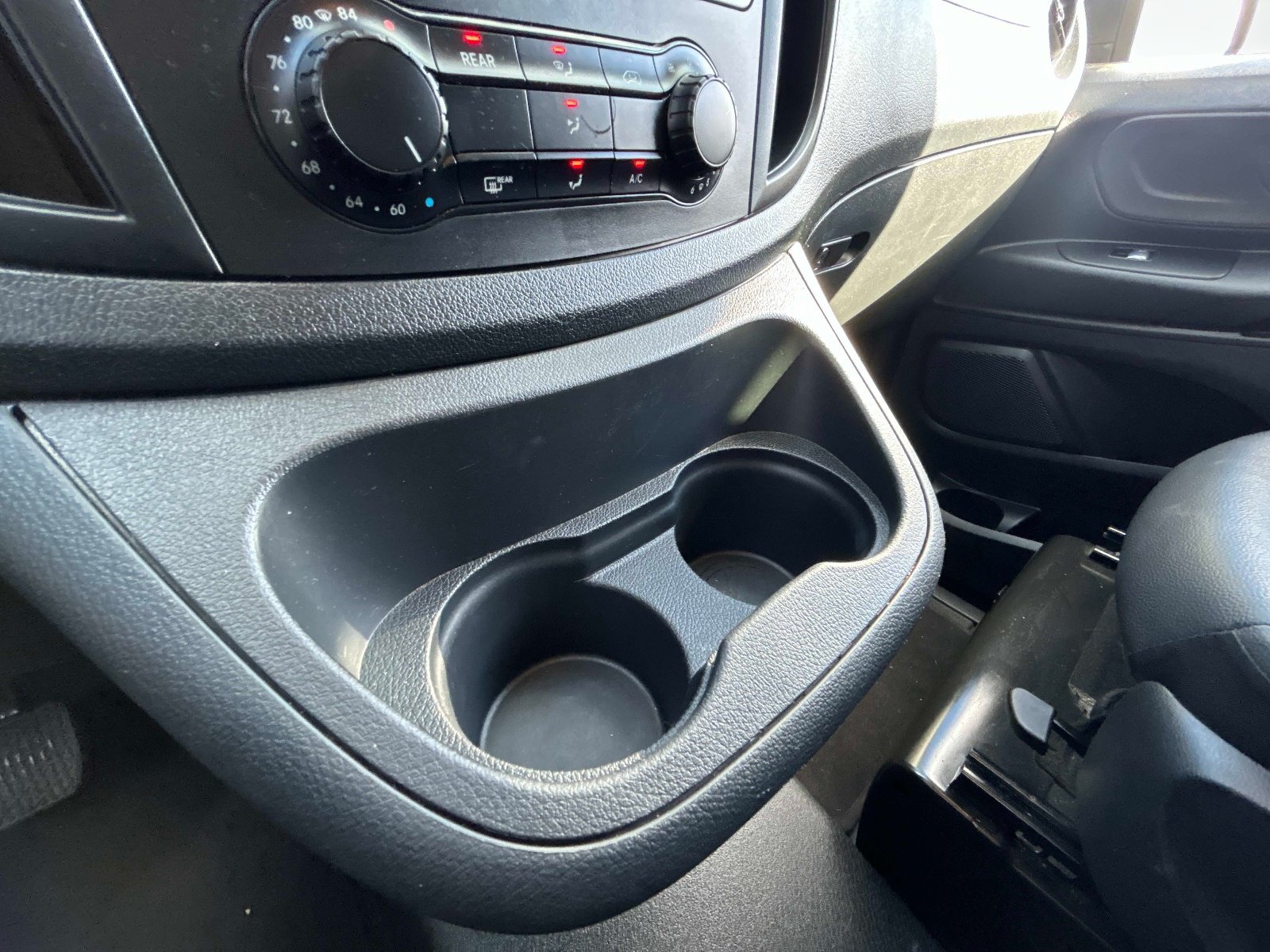 Used 2023 Mercedes-Benz Metris Passenger image 28