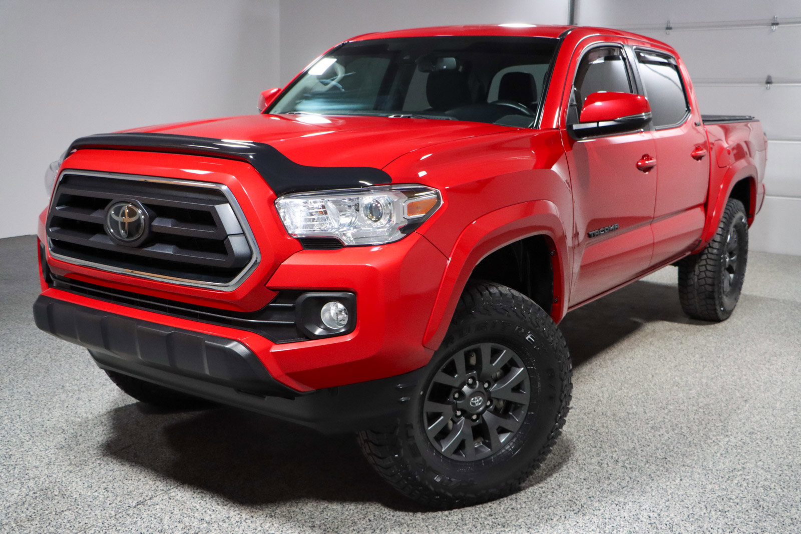 Used 2022 Toyota Tacoma SR5 image 32