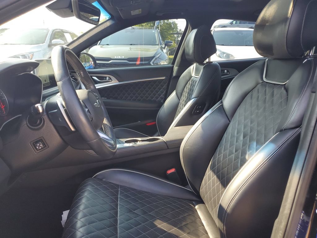 Used 2021 Genesis G70 3.3T w/ Sport Package AWD/4WD image 8