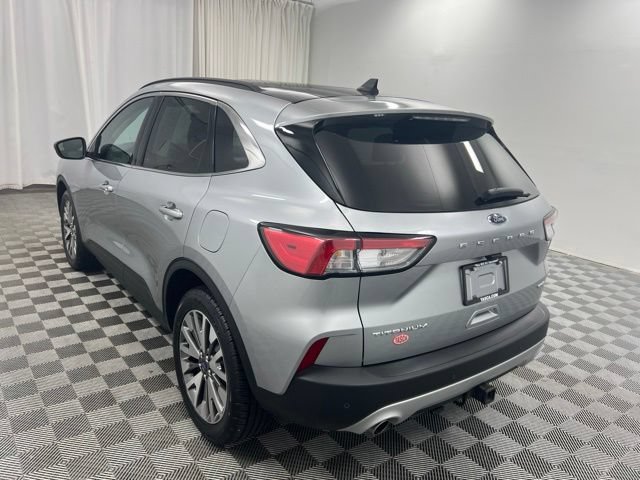 Used 2022 Ford Escape Titanium w/ Class II Trailer Tow Package AWD/4WD image 6