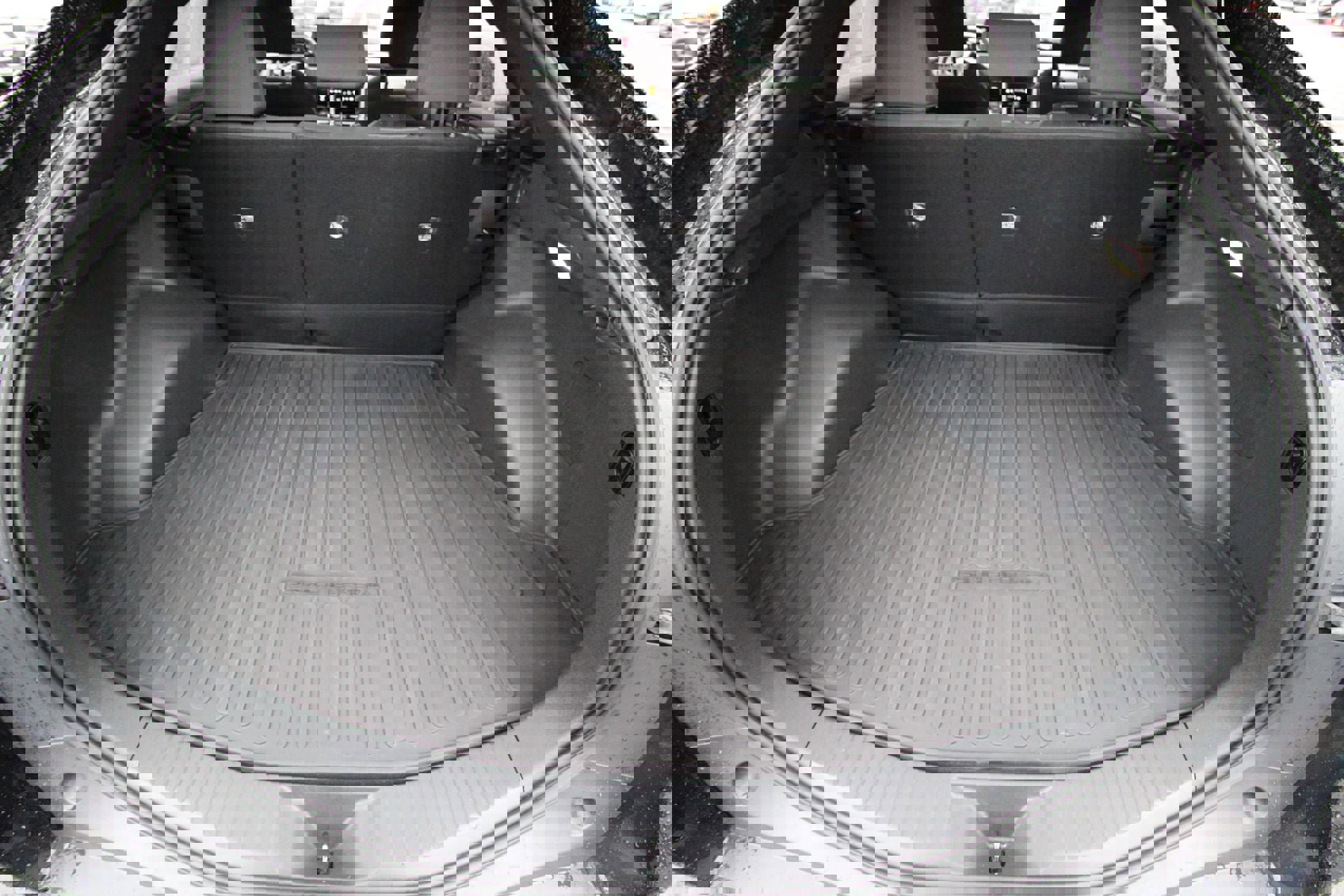 Used 2025 Subaru Solterra Premium w/ Premium Package image 30