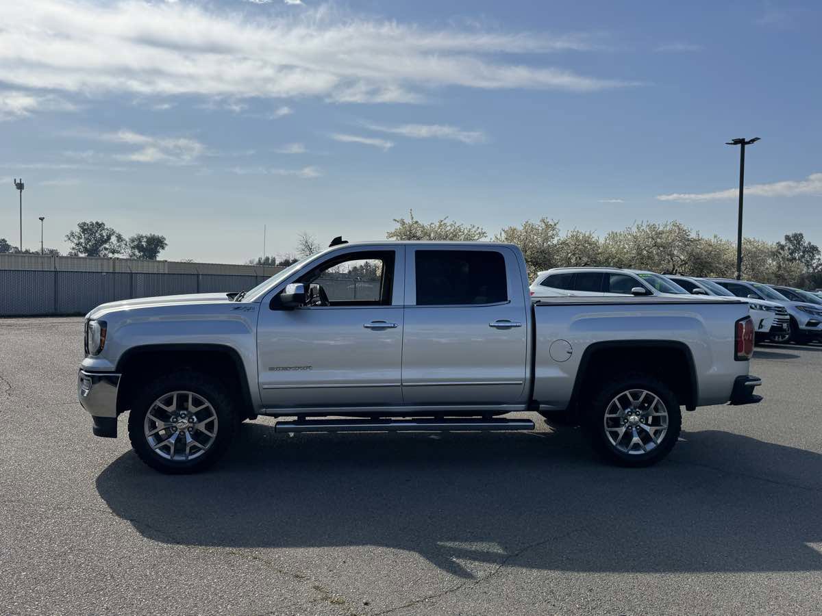 Used 2018 GMC Sierra 1500 SLT w/ SLT Premium Package image 6