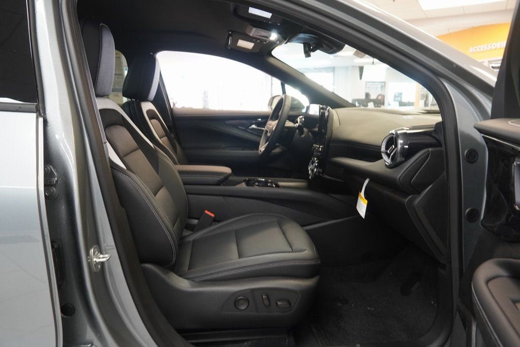 New 2026 Chevrolet Blazer EV LT FWD image 26