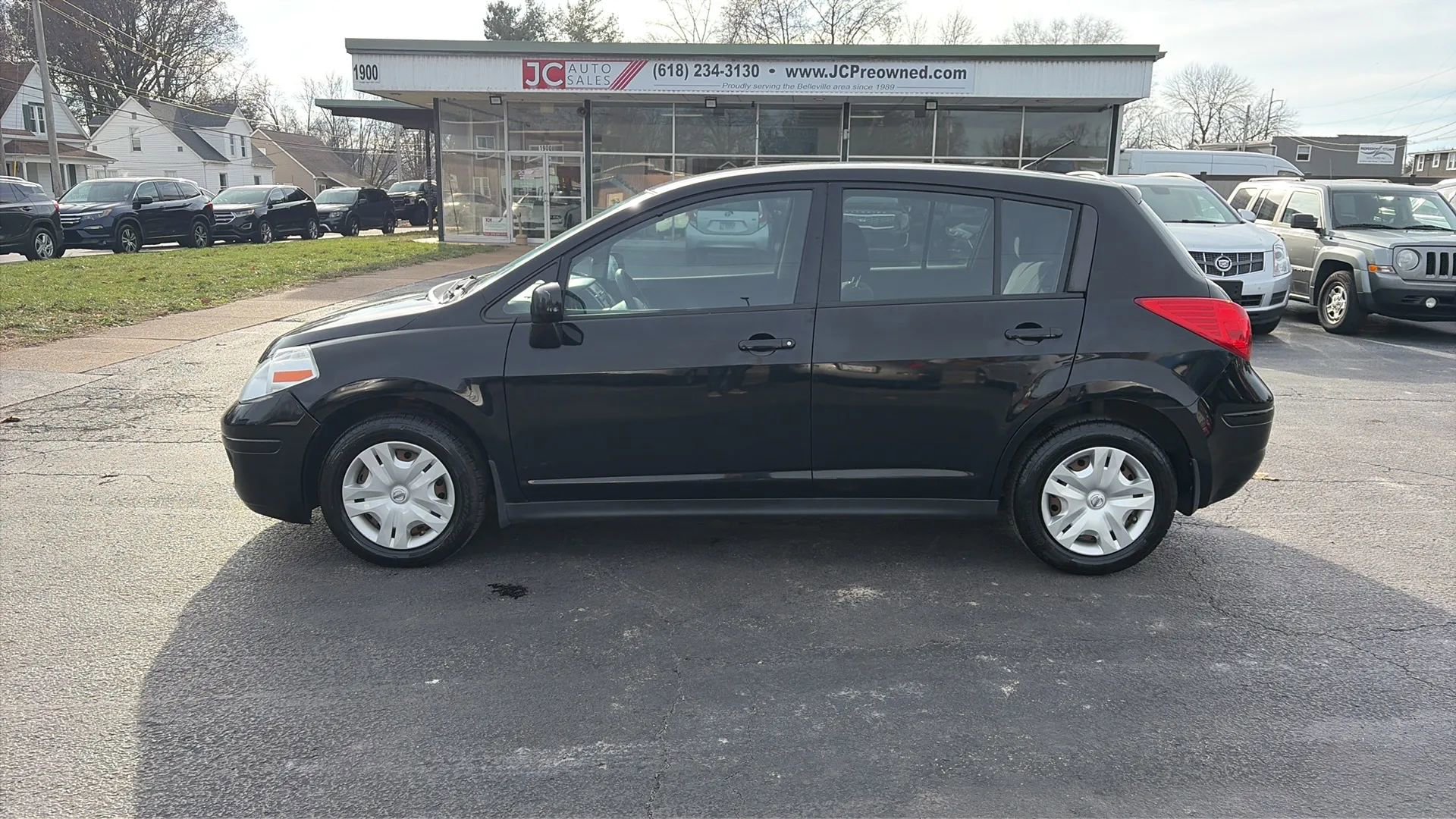 Used 2012 Nissan Versa 1.8 S w/ Plus Pkg image 8