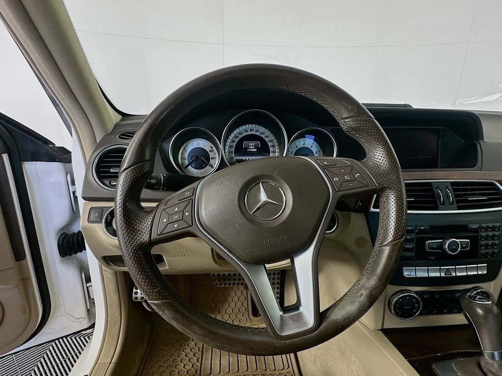Used 2013 Mercedes-Benz C 300 4MATIC Sedan image 11