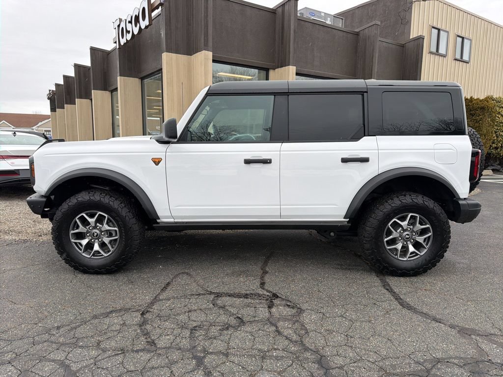 Used 2024 Ford Bronco Badlands AWD/4WD image 10