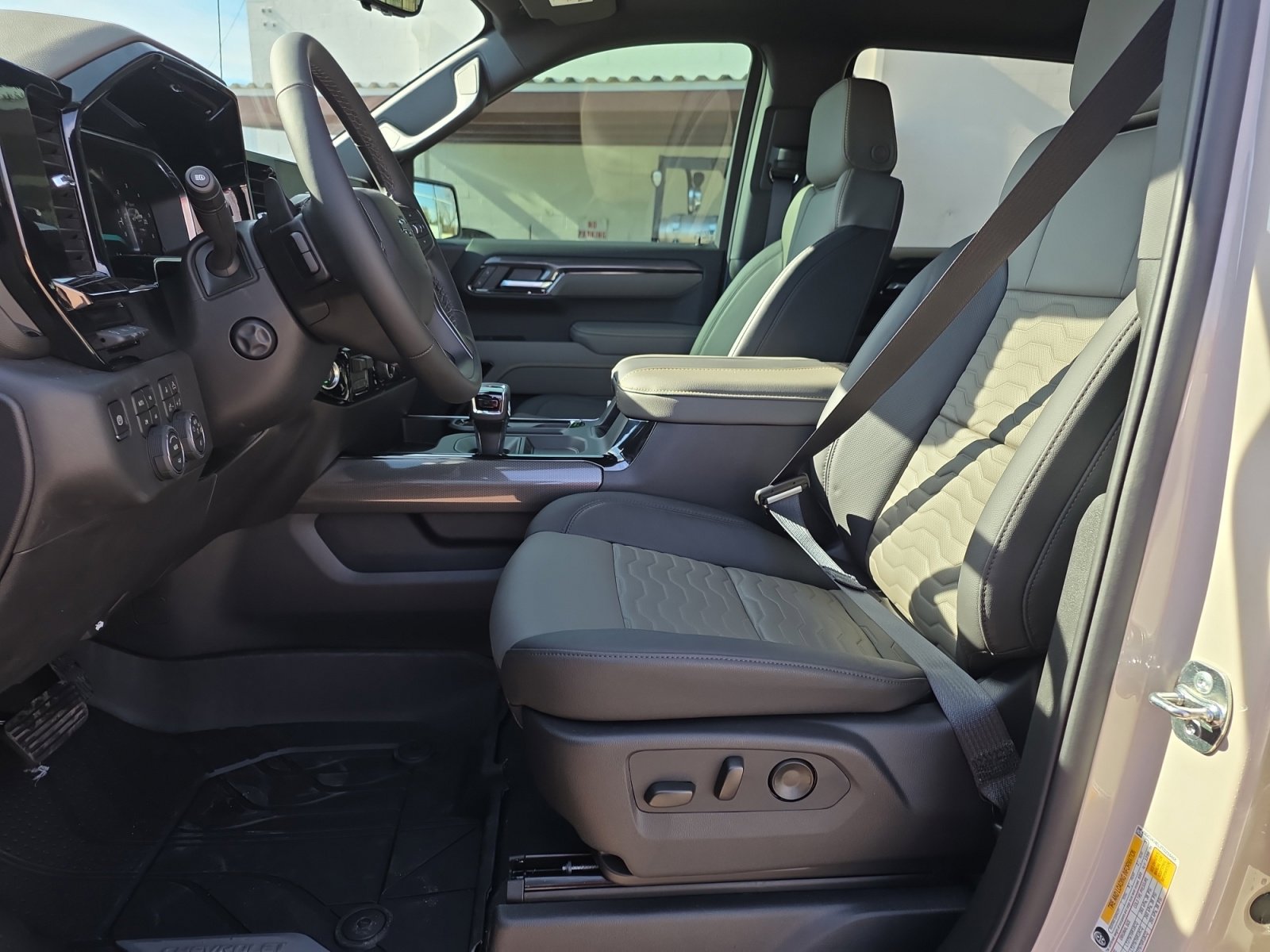 New 2026 Chevrolet Silverado 1500 ZR2 image 12