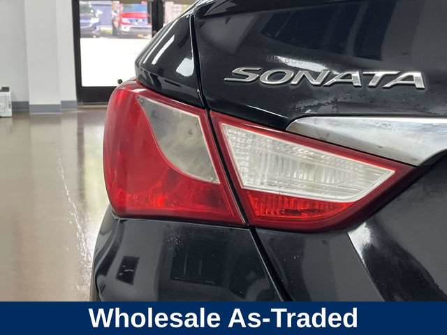 Used 2011 Hyundai Sonata Limited FWD image 11