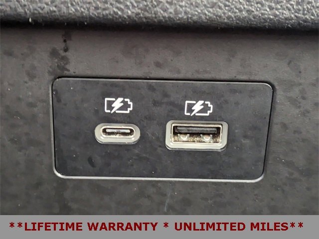 Used 2022 Nissan Pathfinder SV image 21