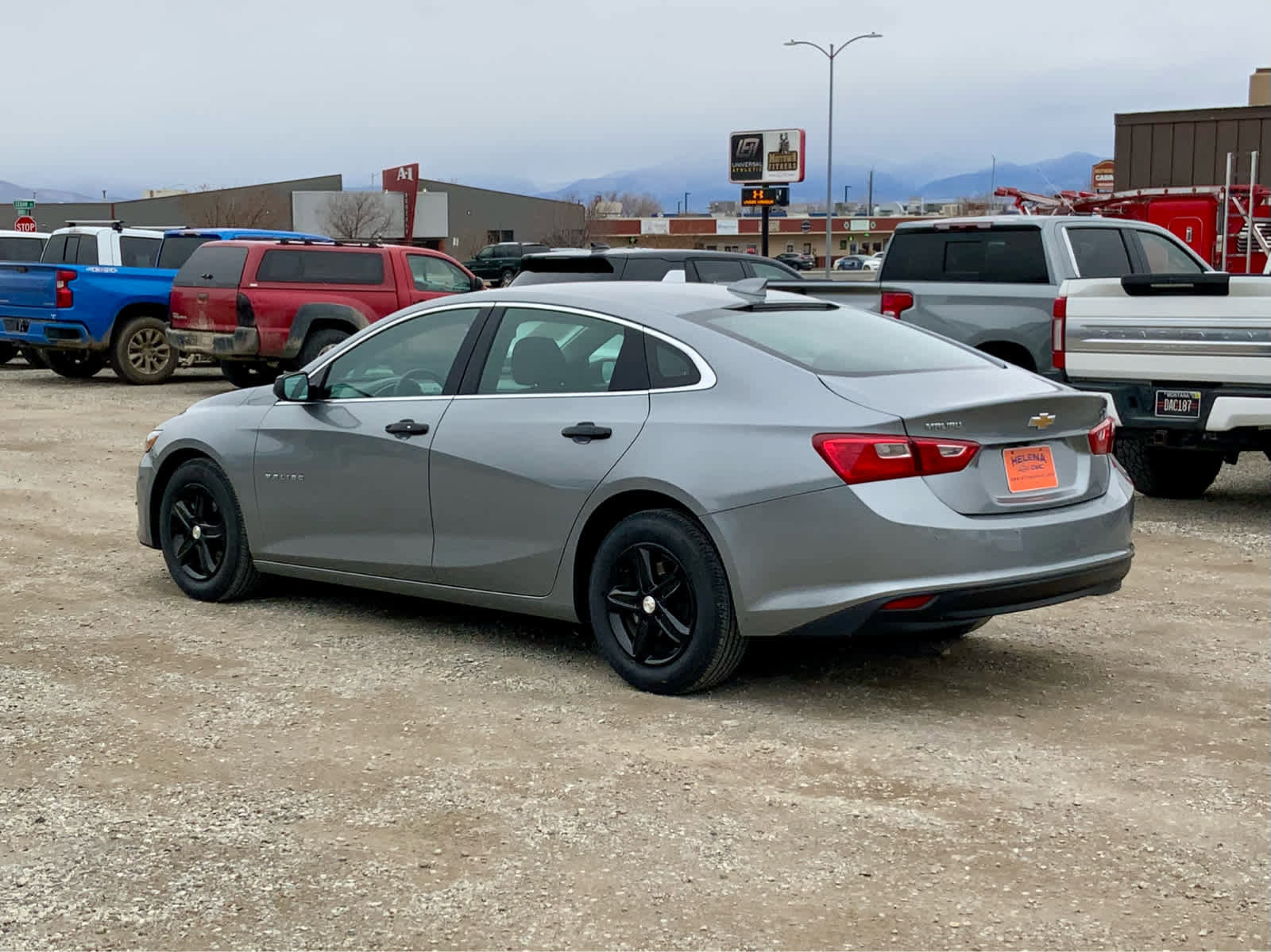 Used 2024 Chevrolet Malibu LT image 3
