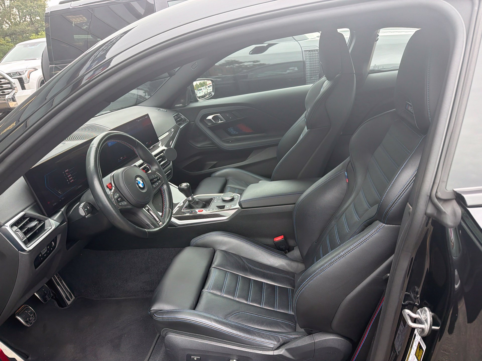 Used 2024 BMW M2 RWD image 10