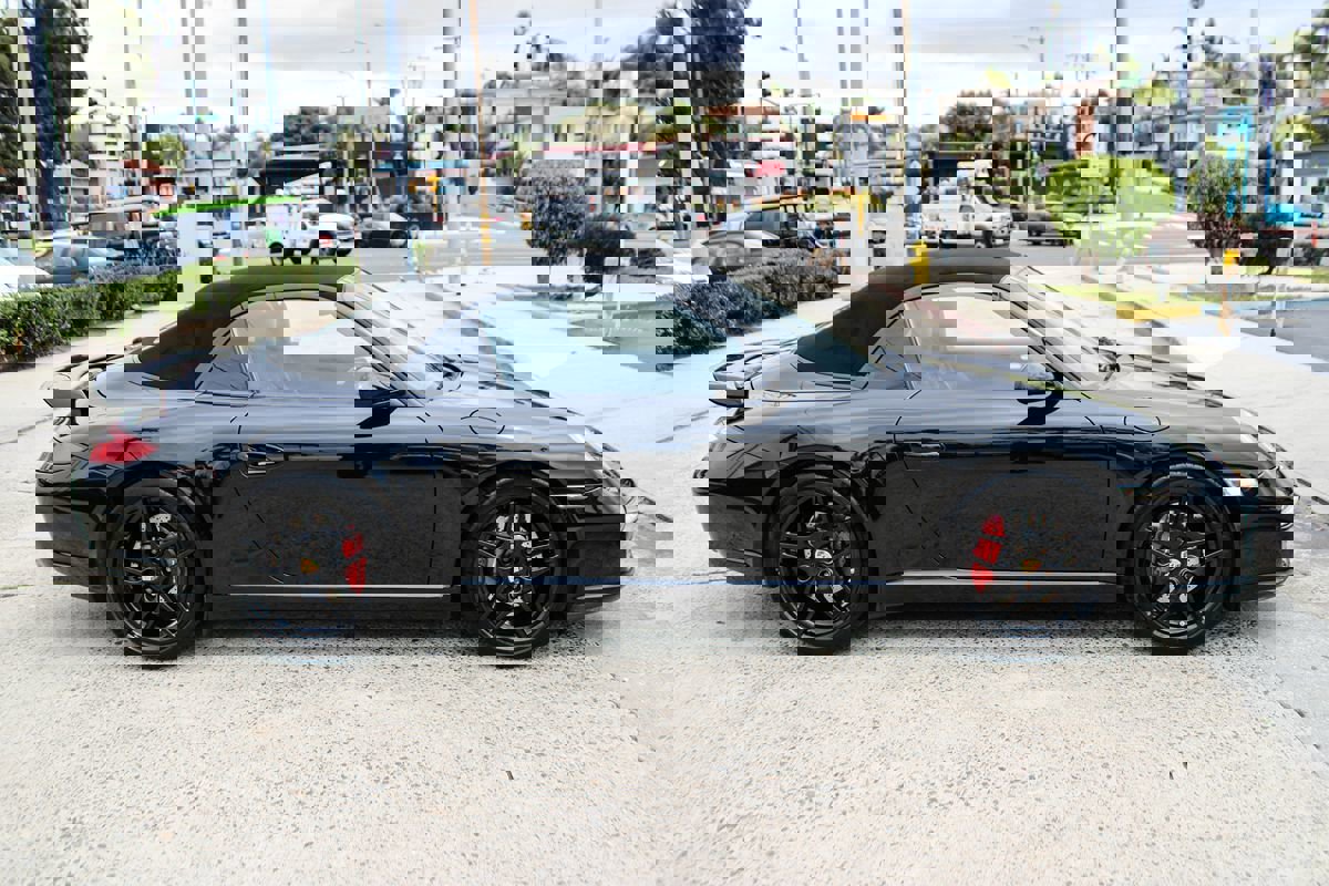 Used 2009 Porsche 911 Carrera S w/ PWR Seat Pkg RWD image 7