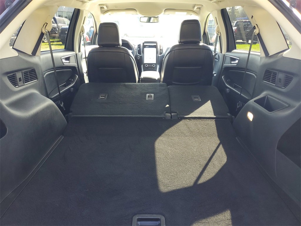 Used 2024 Ford Edge SEL image 10