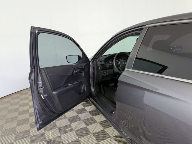 Used 2013 Honda Accord Sport image 9