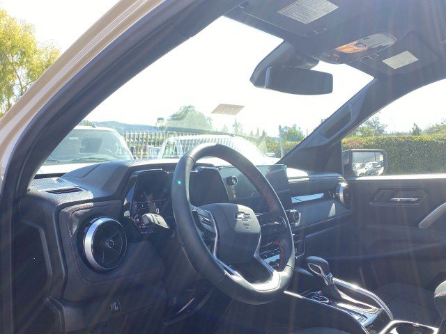 Used 2024 Chevrolet Colorado Z71 w/ Z71 Convenience Package 2 image 10