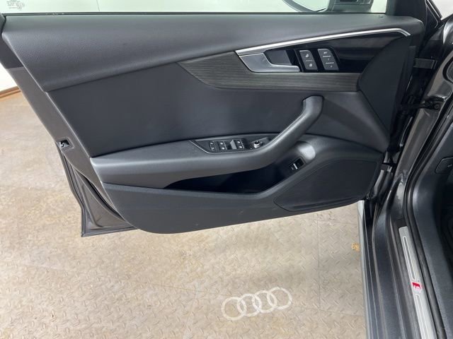 Used 2023 Audi A4 2.0T Premium w/ Convenience Package image 19