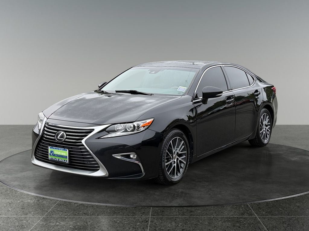 Used 2016 Lexus ES 350 w/ Navigation System Package FWD image 3