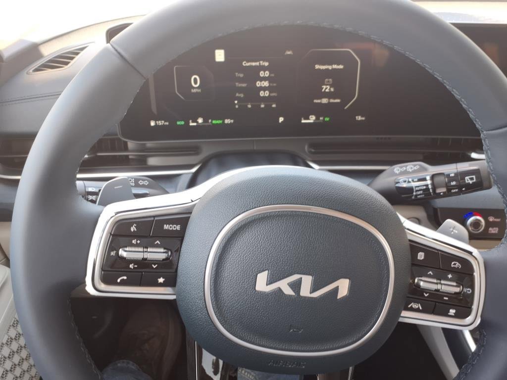 New 2026 Kia Carnival SX image 24