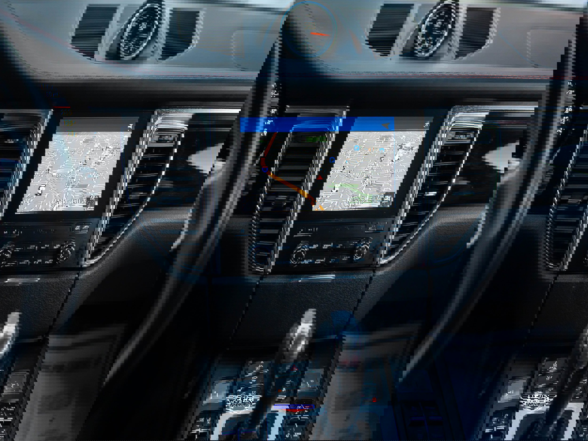 Used 2018 Porsche Macan Sport Edition image 31